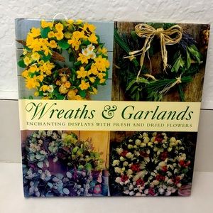 BOOK WREATHS & GARLANDS